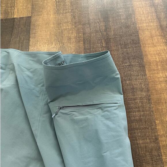 Lululemon Current State Board Short 9" Size 38 - Picture 7 of 8
